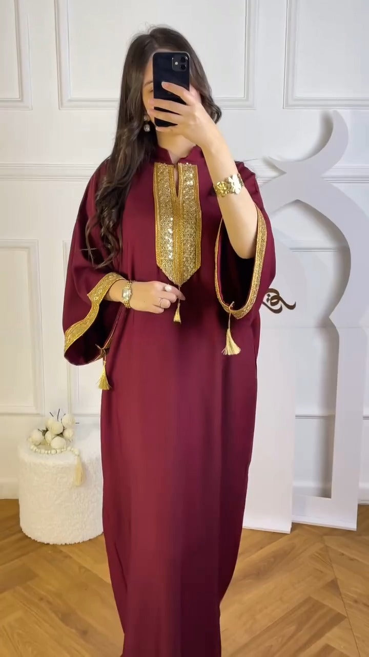 فستان الأميرات مع الكول اوفيسيي